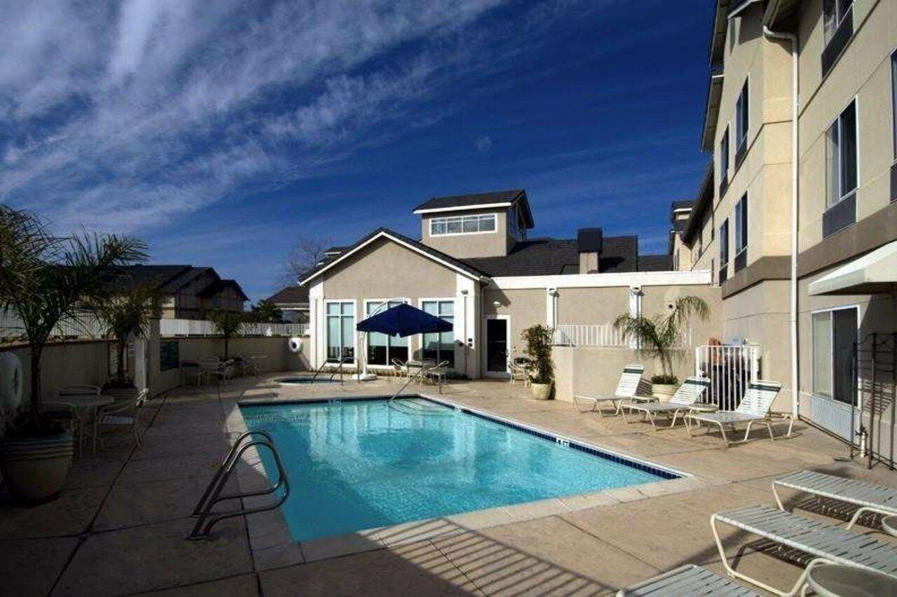 Hilton Garden Inn Roseville Exterior photo