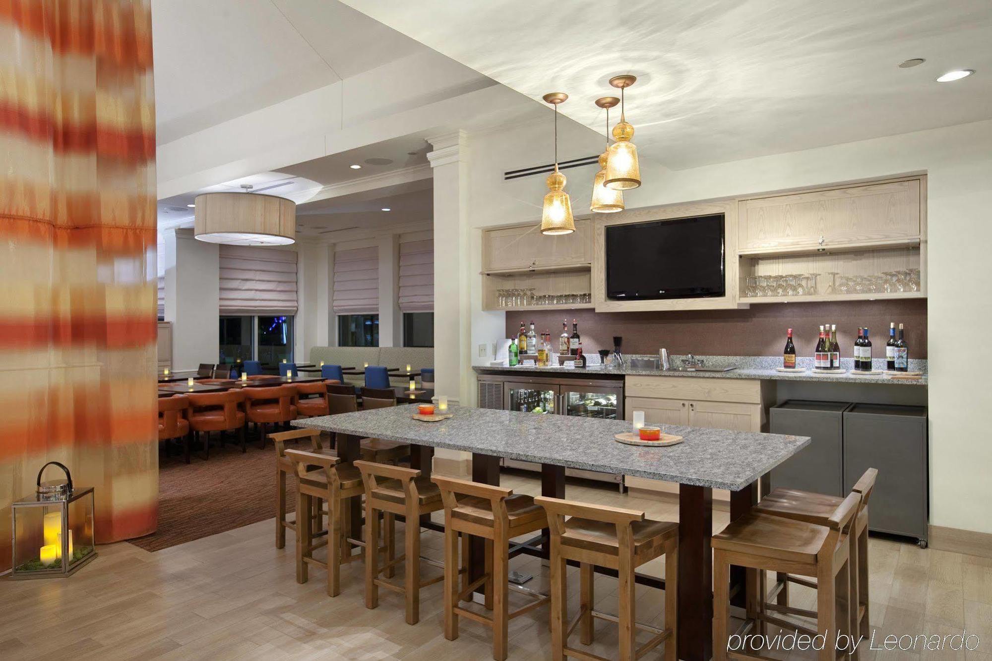 Hilton Garden Inn Roseville Exterior photo